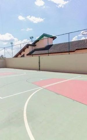 Apartamento à venda com 202m², 3 quartos e 4 vagas Apartamento à venda com 202m², 3 quartos e 4 vagasÁrea Comum - Quadra