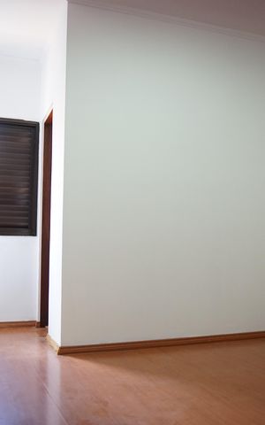 Casa à venda com 200m², 2 quartos e 2 vagasQuarto Suíte