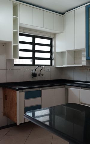 Casa à venda com 200m², 2 quartos e 2 vagasCozinha