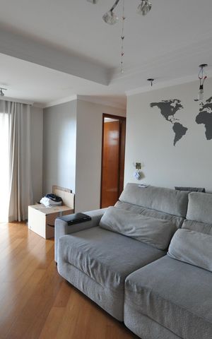 Apartamento à venda com 56m², 2 quartos e 1 vagaSala