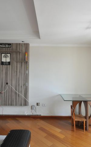 Apartamento à venda com 56m², 2 quartos e 1 vagaSala