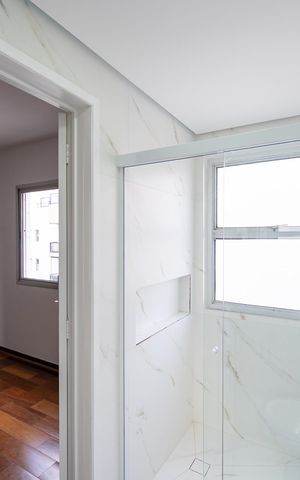 Apartamento à venda com 278m², 4 quartos e 4 vagasBanheiro da Suíte 1