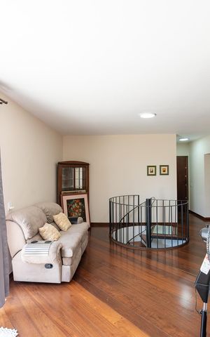 Apartamento à venda com 278m², 4 quartos e 4 vagasQuarto da Cobertura