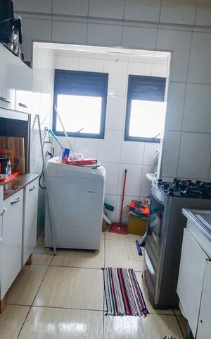 Apartamento à venda com 53m², 2 quartos e 1 vagaCozinha e Área de Serviço