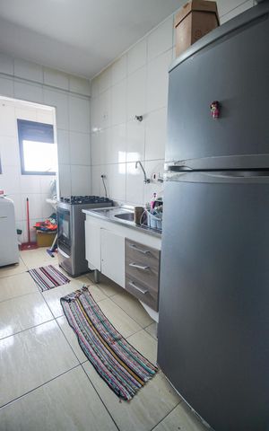 Apartamento à venda com 53m², 2 quartos e 1 vagaCozinha e Área de Serviço
