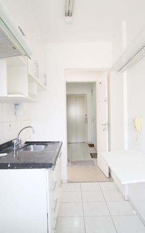Apartamento à venda com 59m², 2 quartos e 1 vagaCozinha - Armários