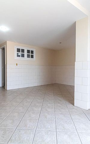 Casa de condomínio à venda com 241m², 3 quartos e 3 vagas
