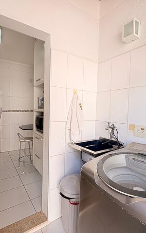 Casa de condomínio à venda com 110m², 3 quartos e 2 vagasÁrea de Serviço