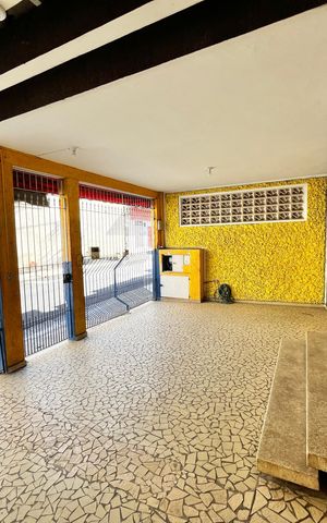 Casa para alugar com 170m², 4 quartos e 2 vagas Casa para alugar com 170m², 4 quartos e 2 vagasGaragem