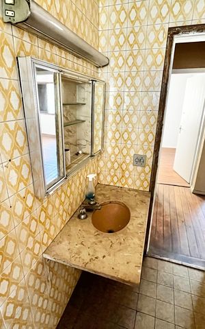 Casa para alugar com 170m², 4 quartos e 2 vagas Casa para alugar com 170m², 4 quartos e 2 vagasBanheiro 2