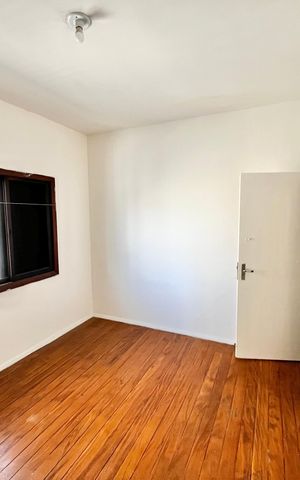 Casa para alugar com 170m², 4 quartos e 2 vagas Casa para alugar com 170m², 4 quartos e 2 vagasQuarto 2
