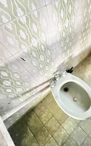 Casa para alugar com 170m², 4 quartos e 2 vagas Casa para alugar com 170m², 4 quartos e 2 vagasBanheiro