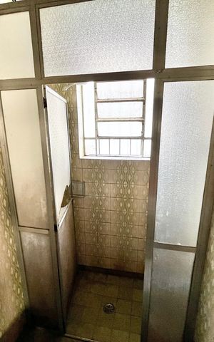 Casa para alugar com 170m², 4 quartos e 2 vagas Casa para alugar com 170m², 4 quartos e 2 vagasBanheiro