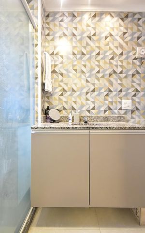 Apartamento à venda com 80m², 2 quartos e 1 vagaBanheiro Suíte 