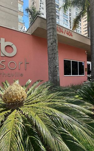 Apartamento à venda com 80m², 2 quartos e 2 vagas Apartamento à venda com 80m², 2 quartos e 2 vagasFachada e portaria