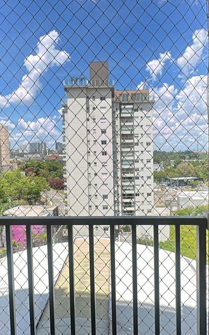 Apartamento à venda com 80m², 2 quartos e 2 vagas Apartamento à venda com 80m², 2 quartos e 2 vagasVaranda
