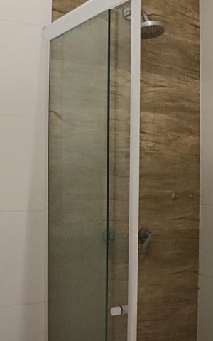 Apartamento à venda com 80m², 2 quartos e 2 vagas Apartamento à venda com 80m², 2 quartos e 2 vagasBanheiro da Suíte 2