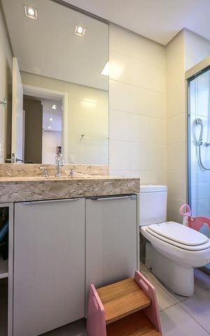 Apartamento à venda com 162m², 3 quartos e 3 vagasBanheiro Suíte 1