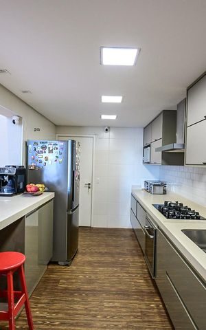 Apartamento à venda com 162m², 3 quartos e 3 vagasCozinha