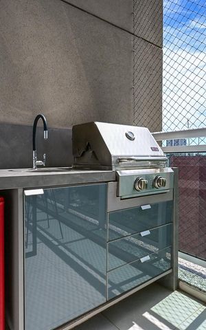 Apartamento à venda com 162m², 3 quartos e 3 vagasVaranda