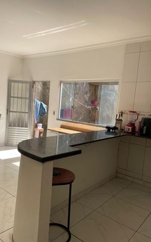 Casa para alugar com 180m², 3 quartos e 3 vagas