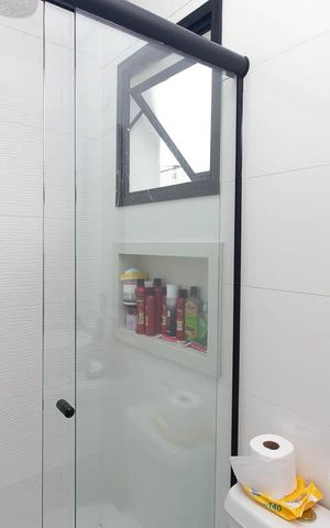 Casa de condomínio à venda com 55m², 2 quartos e 2 vagas Casa de condomínio à venda com 55m², 2 quartos e 2 vagasBanheiro da Suíte 1