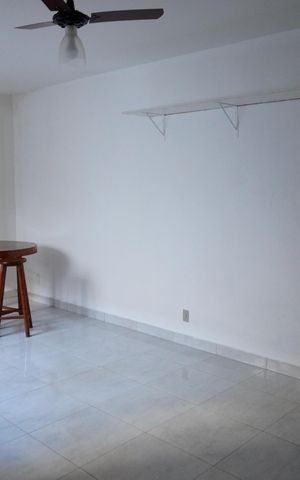 Casa para alugar com 416m², 4 quartos e 6 vagasDispensa