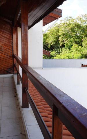 Casa para alugar com 416m², 4 quartos e 6 vagasSacada