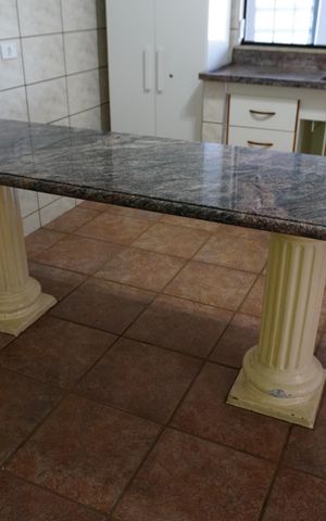 Casa para alugar com 416m², 4 quartos e 6 vagasCozinha 