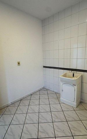 Casa para alugar com 150m², 1 quarto e 2 vagas Casa para alugar com 150m², 1 quarto e 2 vagasÁrea de serviço