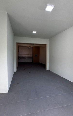 Casa para alugar com 150m², 1 quarto e 2 vagas Casa para alugar com 150m², 1 quarto e 2 vagasGaragem
