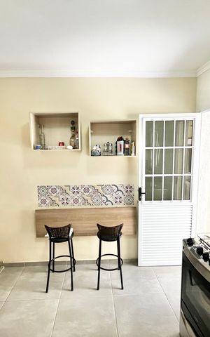 Casa à venda com 138m², 3 quartos e 3 vagasCozinha