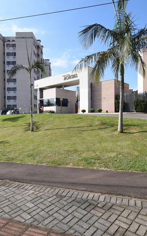 Apartamento para alugar com 55m², 2 quartos e 1 vagaFachado do condomínio