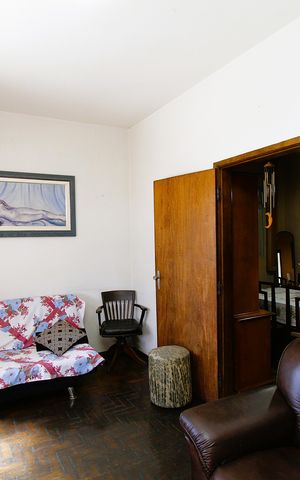 Casa à venda com 336m², 4 quartos e 2 vagasSala