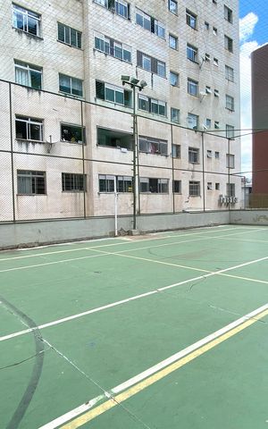 Apartamento à venda com 220m², 4 quartos e 2 vagas Apartamento à venda com 220m², 4 quartos e 2 vagasÁrea comum - Quadra