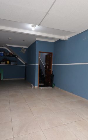 Casa à venda com 152m², 3 quartos e 2 vagasGaragem