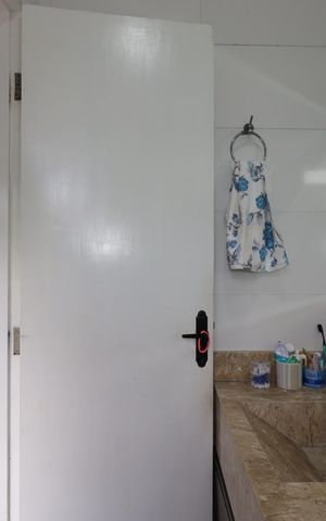 Casa à venda com 152m², 3 quartos e 2 vagasBanheiro da Suíte