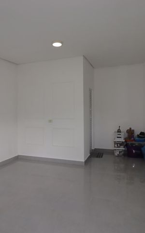 Casa à venda com 152m², 3 quartos e 2 vagasEstúdio