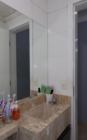 Casa à venda com 152m², 3 quartos e 2 vagasBanheiro Social