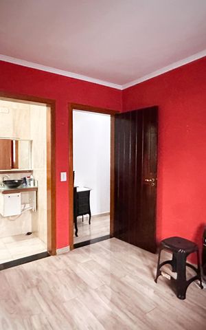Casa à venda com 448m², 6 quartos e 3 vagas Casa à venda com 448m², 6 quartos e 3 vagasSuíte - Casa 2