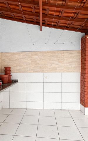 Casa à venda com 448m², 6 quartos e 3 vagas Casa à venda com 448m², 6 quartos e 3 vagasÁrea gourmet - Casa 2