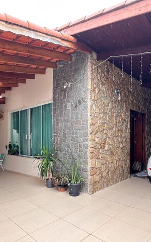 Casa à venda com 448m², 6 quartos e 3 vagas Casa à venda com 448m², 6 quartos e 3 vagasGaragem - Casa 1