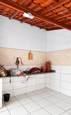 Casa à venda com 448m², 6 quartos e 3 vagas Casa à venda com 448m², 6 quartos e 3 vagasÁrea gourmet - Casa 2