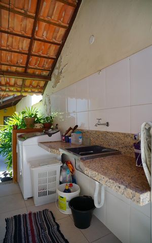 Casa à venda com 432m², 3 quartos e 2 vagas Casa à venda com 432m², 3 quartos e 2 vagasÁrea de Serviço