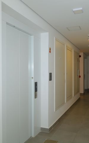 Apartamento para alugar com 32m², 2 quartos e sem vagaÁrea comum - Saguão do andar