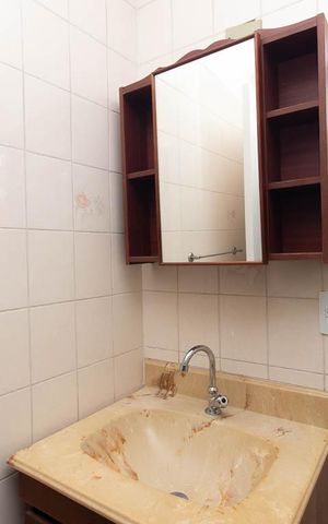Casa à venda com 174m², 4 quartos e 2 vagas Casa à venda com 174m², 4 quartos e 2 vagasBanheiro Social