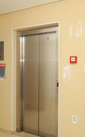 Apartamento à venda com 46m², 2 quartos e 1 vagaÁrea comum - Saguão do prédio