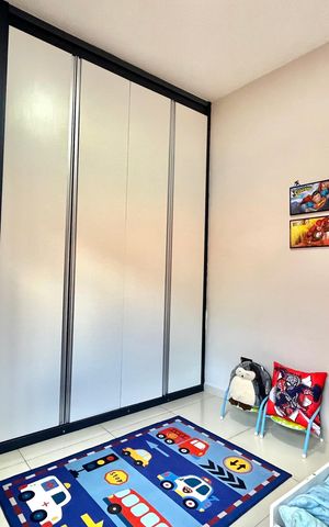 Casa à venda com 350m², 3 quartos e 2 vagas Casa à venda com 350m², 3 quartos e 2 vagasSuite 2