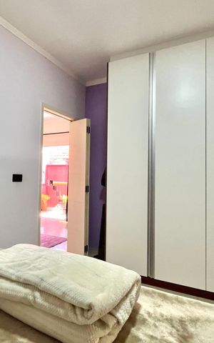 Casa à venda com 350m², 3 quartos e 2 vagas Casa à venda com 350m², 3 quartos e 2 vagasSuite 1