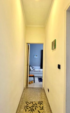 Casa à venda com 350m², 3 quartos e 2 vagas Casa à venda com 350m², 3 quartos e 2 vagasCorredor